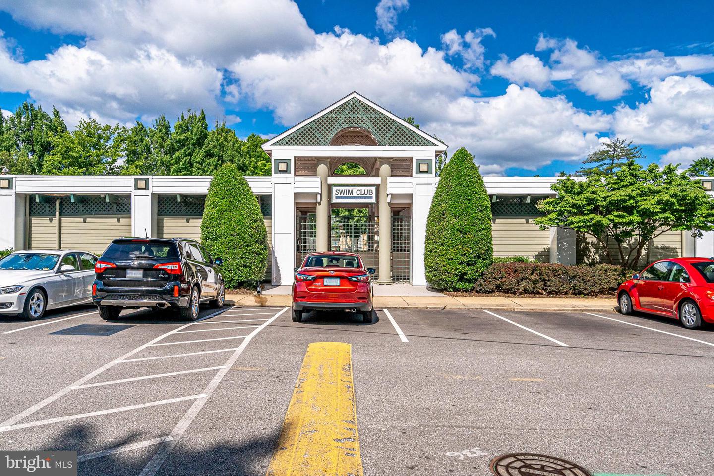 2844 DOVER LN #103, FALLS CHURCH, Virginia 22042, 1 Bedroom Bedrooms, ,1 BathroomBathrooms,Residential,For sale,2844 DOVER LN #103,VAFX2274428 MLS # VAFX2274428 2844 DOVER LN #103, FALLS CHURCH, Virginia 22042, 1 Bedroom Bedrooms, ,1 BathroomBathrooms,Residential,For sale,2844 DOVER LN #103,VAFX2274428 MLS # VAFX2274428