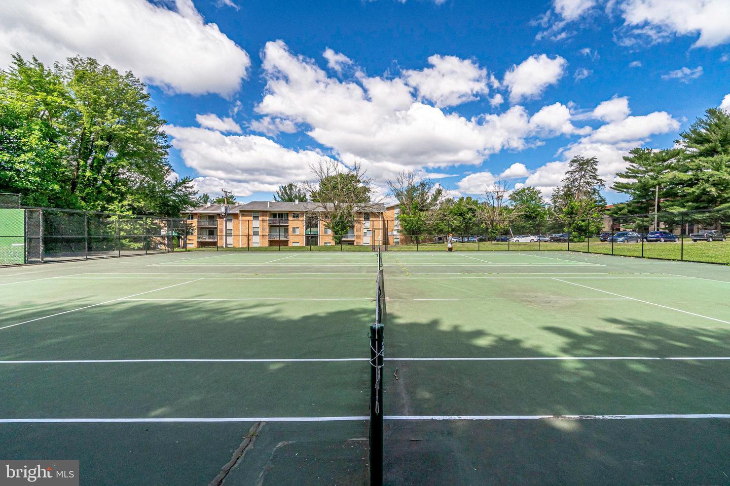 2844 DOVER LN #103, FALLS CHURCH, Virginia 22042, 1 Bedroom Bedrooms, ,1 BathroomBathrooms,Residential,For sale,2844 DOVER LN #103,VAFX2274428 MLS # VAFX2274428 2844 DOVER LN #103, FALLS CHURCH, Virginia 22042, 1 Bedroom Bedrooms, ,1 BathroomBathrooms,Residential,For sale,2844 DOVER LN #103,VAFX2274428 MLS # VAFX2274428