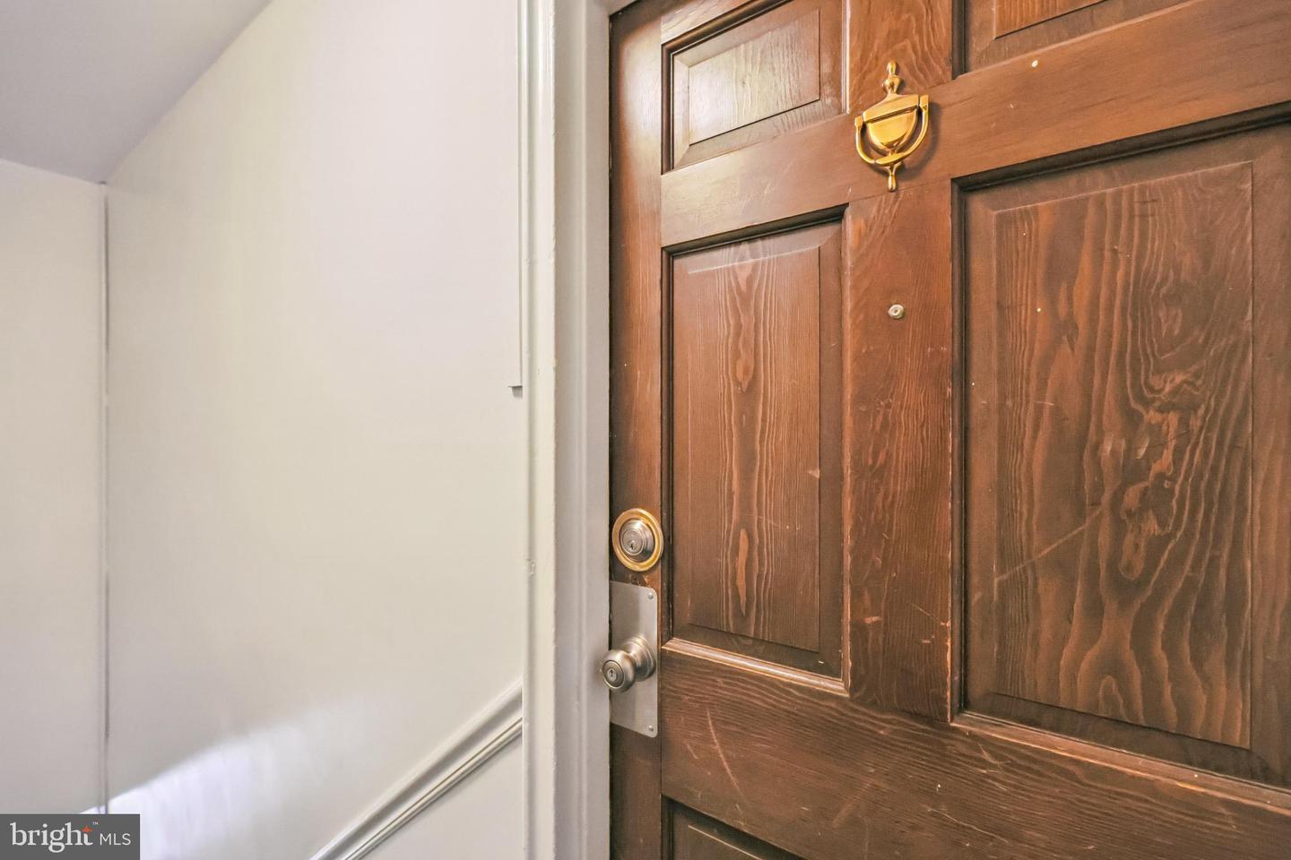 117 E GLEBE RD #B, ALEXANDRIA, Virginia 22305, 2 Bedrooms Bedrooms, 5 Rooms Rooms,1 BathroomBathrooms,Residential,For sale,117 E GLEBE RD #B,VAAX2050870 MLS # VAAX2050870 117 E GLEBE RD #B, ALEXANDRIA, Virginia 22305, 2 Bedrooms Bedrooms, 5 Rooms Rooms,1 BathroomBathrooms,Residential,For sale,117 E GLEBE RD #B,VAAX2050870 MLS # VAAX2050870