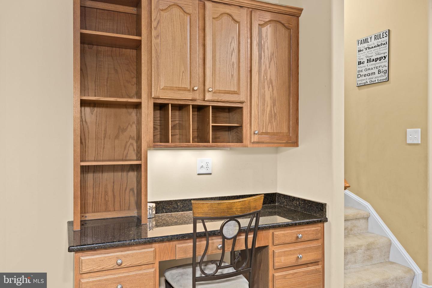 37 SERENE HILLS DR, FREDERICKSBURG, Virginia 22406, 6 Bedrooms Bedrooms, 9 Rooms Rooms,4 BathroomsBathrooms,Residential,For sale,37 SERENE HILLS DR,VAST2043546 MLS # VAST2043546