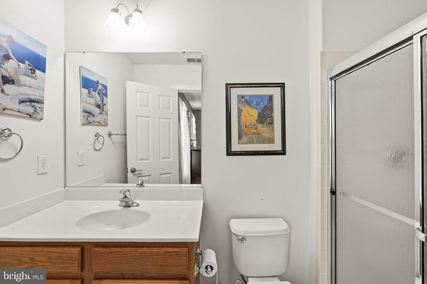 37 SERENE HILLS DR, FREDERICKSBURG, Virginia 22406, 6 Bedrooms Bedrooms, 9 Rooms Rooms,4 BathroomsBathrooms,Residential,For sale,37 SERENE HILLS DR,VAST2043546 MLS # VAST2043546