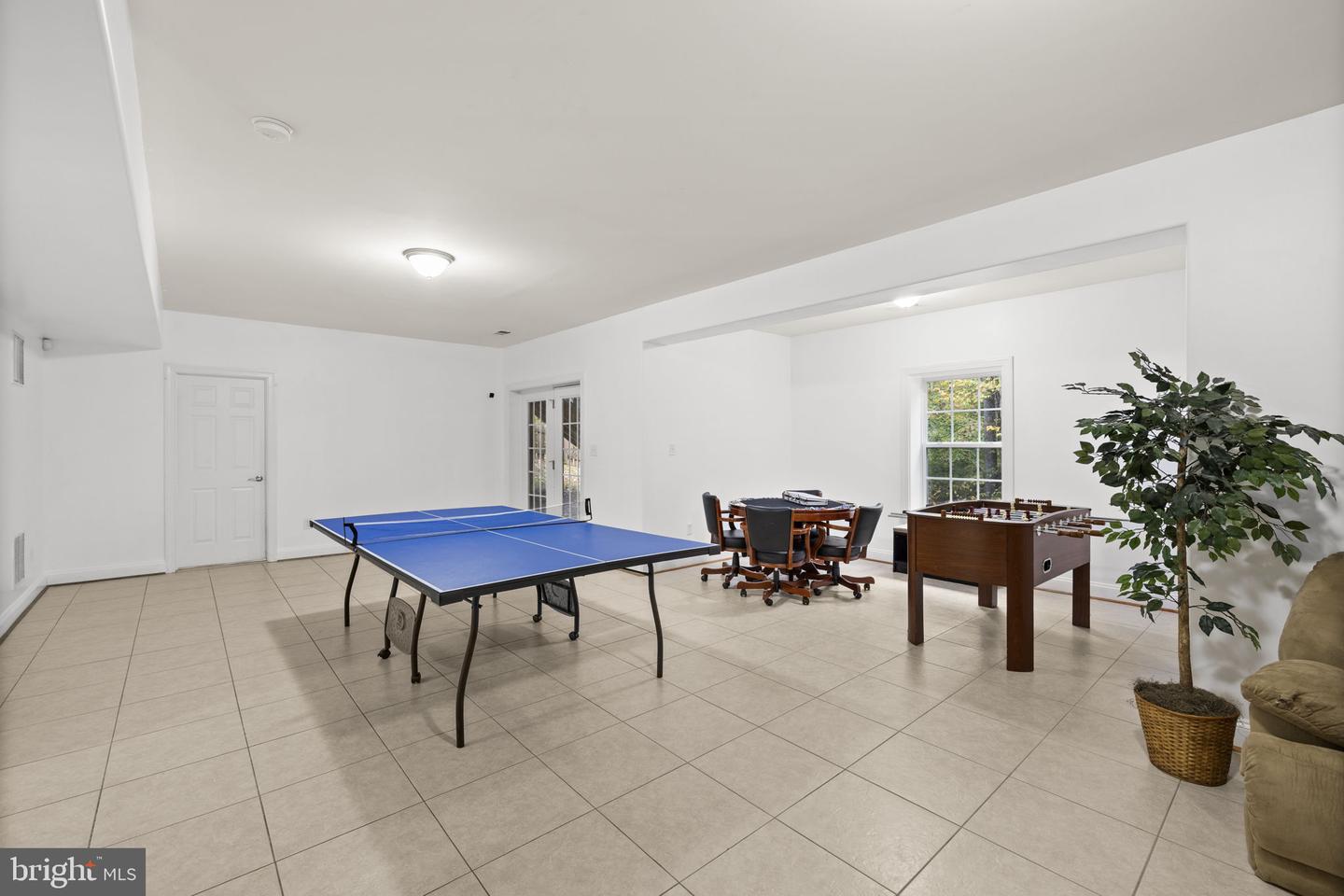 37 SERENE HILLS DR, FREDERICKSBURG, Virginia 22406, 6 Bedrooms Bedrooms, 9 Rooms Rooms,4 BathroomsBathrooms,Residential,For sale,37 SERENE HILLS DR,VAST2043546 MLS # VAST2043546