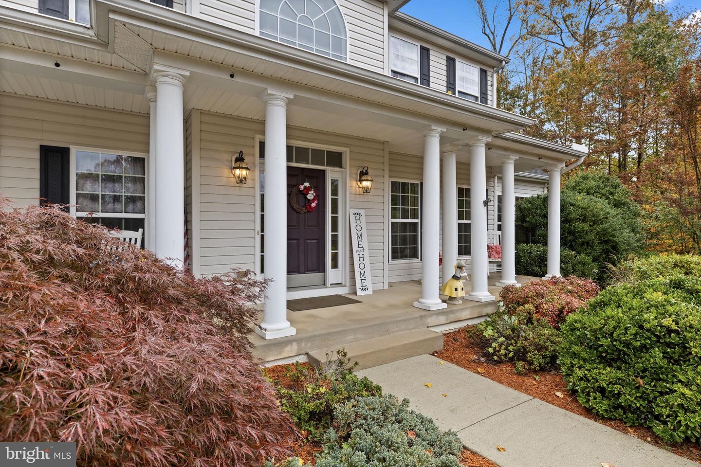 37 SERENE HILLS DR, FREDERICKSBURG, Virginia 22406, 6 Bedrooms Bedrooms, 9 Rooms Rooms,4 BathroomsBathrooms,Residential,For sale,37 SERENE HILLS DR,VAST2043546 MLS # VAST2043546