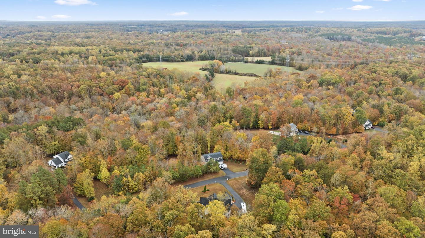 37 SERENE HILLS DR, FREDERICKSBURG, Virginia 22406, 6 Bedrooms Bedrooms, 9 Rooms Rooms,4 BathroomsBathrooms,Residential,For sale,37 SERENE HILLS DR,VAST2043546 MLS # VAST2043546