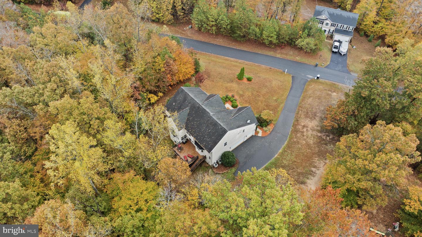 37 SERENE HILLS DR, FREDERICKSBURG, Virginia 22406, 6 Bedrooms Bedrooms, 9 Rooms Rooms,4 BathroomsBathrooms,Residential,For sale,37 SERENE HILLS DR,VAST2043546 MLS # VAST2043546