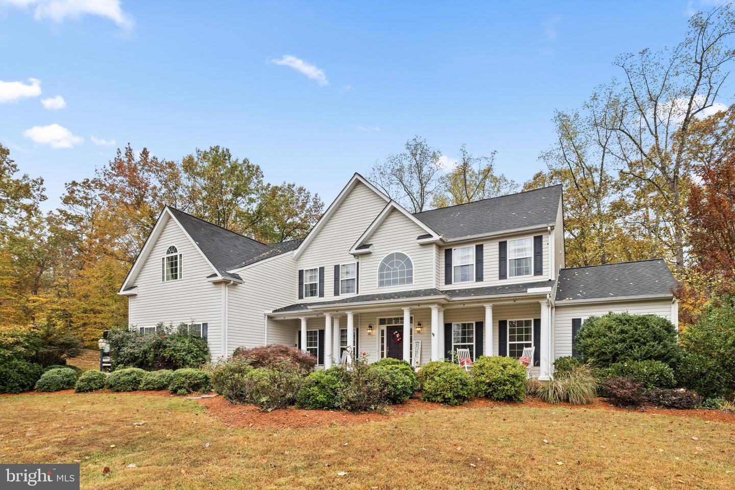 37 SERENE HILLS DR, FREDERICKSBURG, Virginia 22406, 6 Bedrooms Bedrooms, 9 Rooms Rooms,4 BathroomsBathrooms,Residential,For sale,37 SERENE HILLS DR,VAST2043546 MLS # VAST2043546