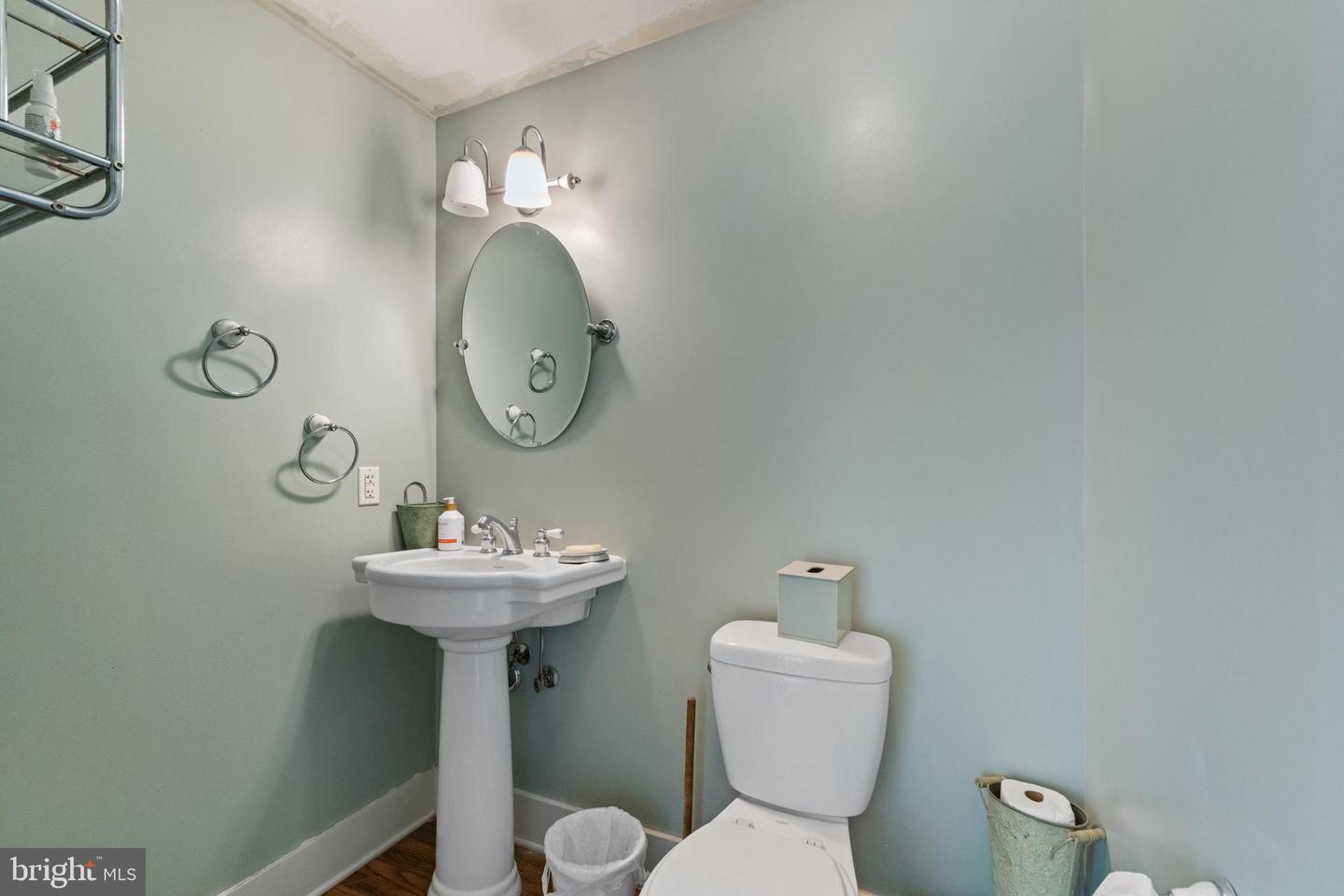 84 GUNN LN, WOODSTOCK, Virginia 22664, 4 Bedrooms Bedrooms, ,2 BathroomsBathrooms,Residential,For sale,84 GUNN LN,VASH2012814 MLS # VASH2012814