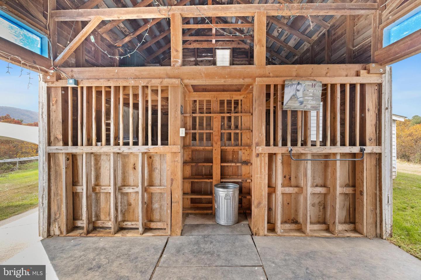 84 GUNN LN, WOODSTOCK, Virginia 22664, 4 Bedrooms Bedrooms, ,2 BathroomsBathrooms,Residential,For sale,84 GUNN LN,VASH2012814 MLS # VASH2012814