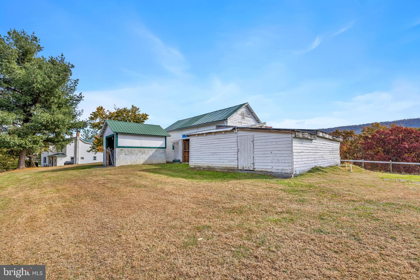 84 GUNN LN, WOODSTOCK, Virginia 22664, 4 Bedrooms Bedrooms, ,2 BathroomsBathrooms,Residential,For sale,84 GUNN LN,VASH2012814 MLS # VASH2012814