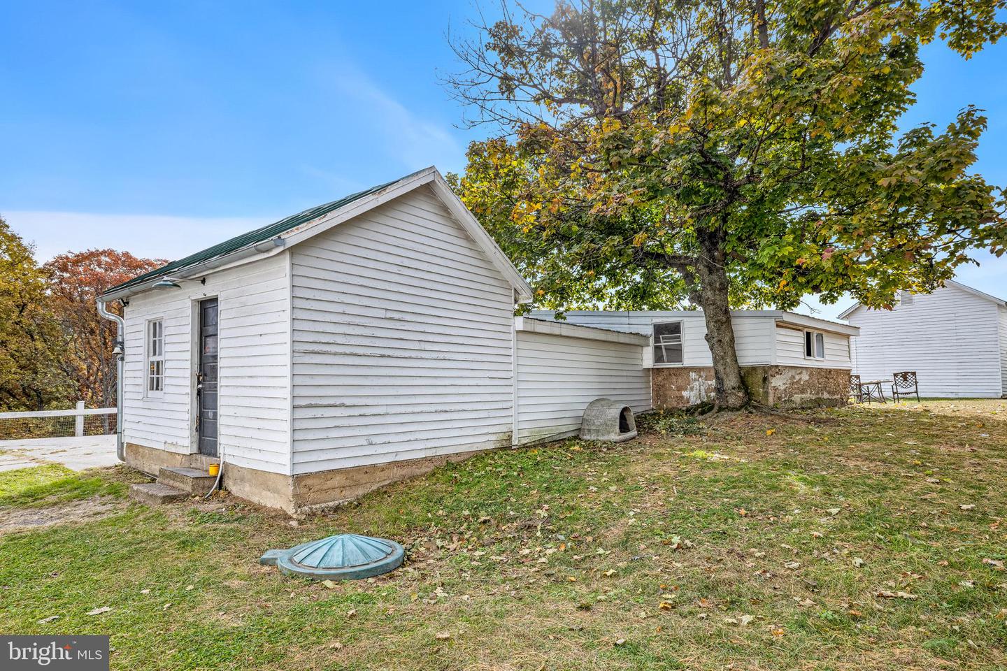 84 GUNN LN, WOODSTOCK, Virginia 22664, 4 Bedrooms Bedrooms, ,2 BathroomsBathrooms,Residential,For sale,84 GUNN LN,VASH2012814 MLS # VASH2012814