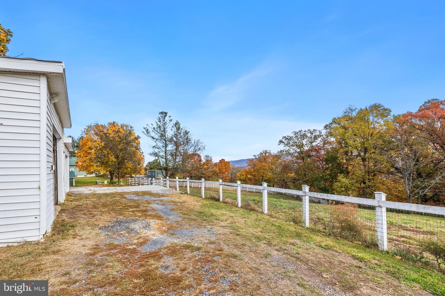 84 GUNN LN, WOODSTOCK, Virginia 22664, 4 Bedrooms Bedrooms, ,2 BathroomsBathrooms,Residential,For sale,84 GUNN LN,VASH2012814 MLS # VASH2012814