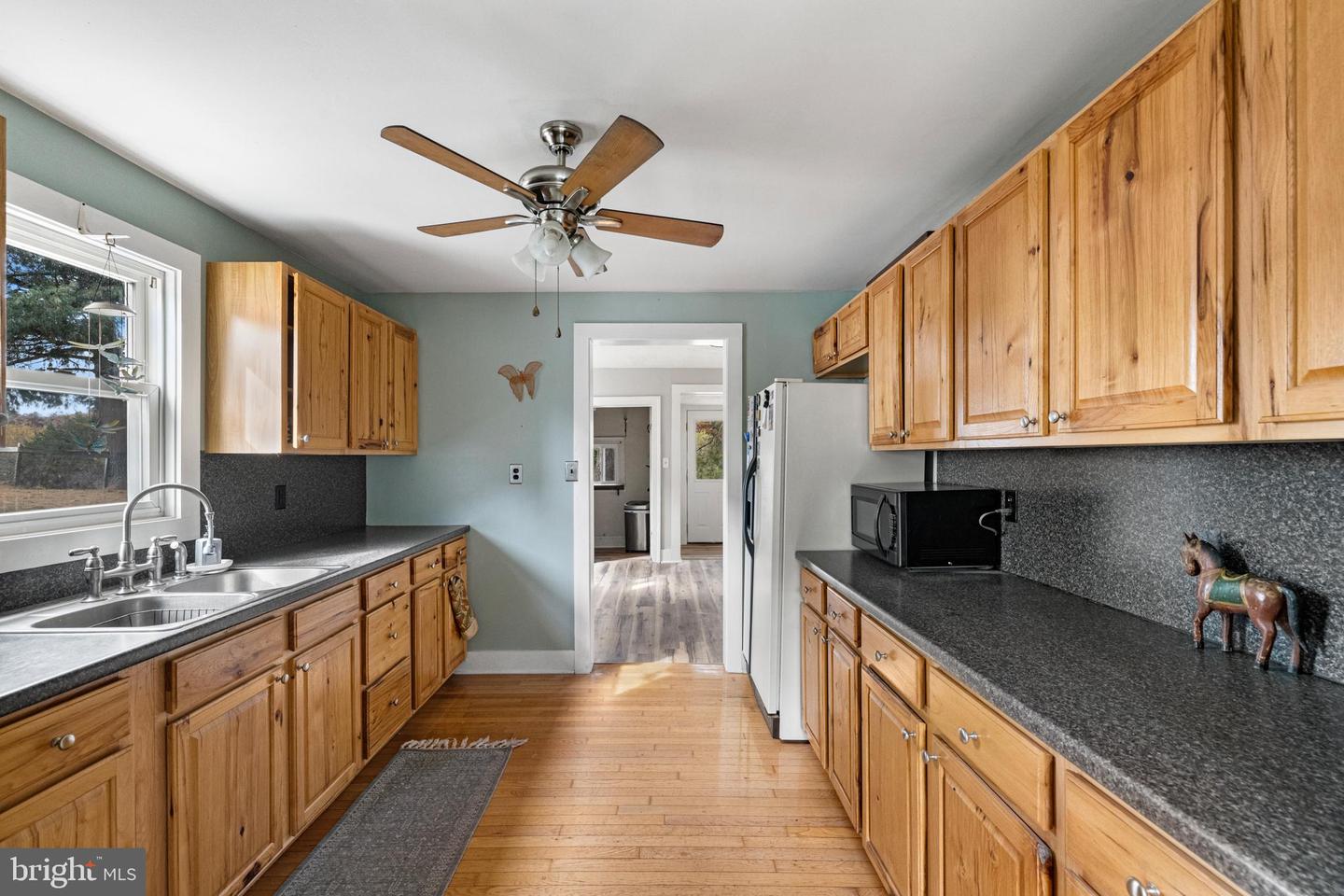 84 GUNN LN, WOODSTOCK, Virginia 22664, 4 Bedrooms Bedrooms, ,2 BathroomsBathrooms,Residential,For sale,84 GUNN LN,VASH2012814 MLS # VASH2012814