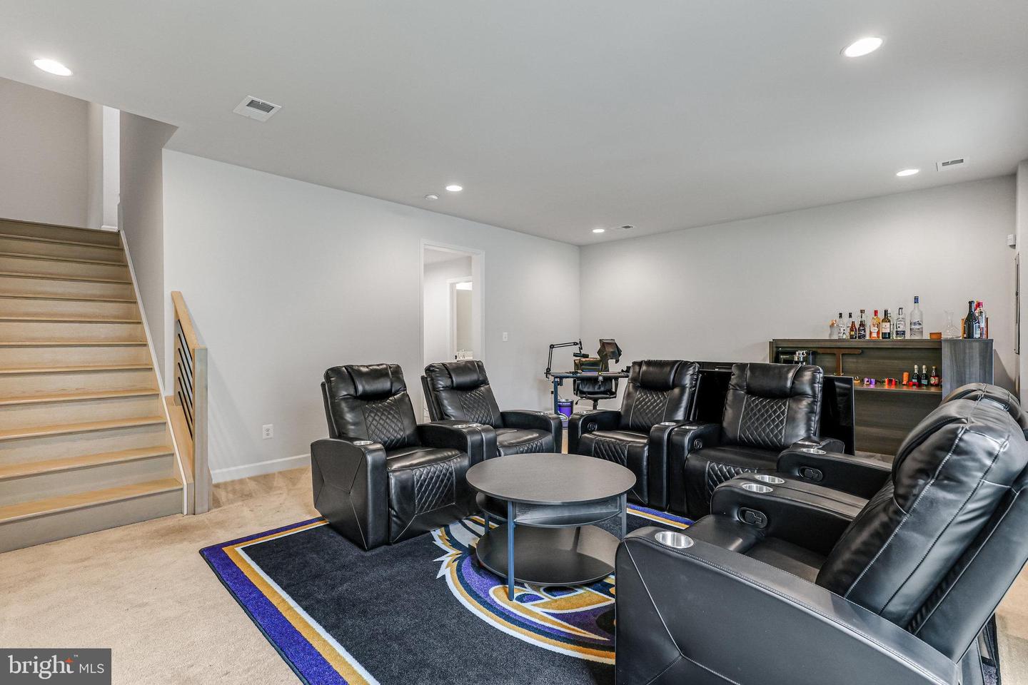 12307 W OAKS DR, FAIRFAX, Virginia 22030, 3 Bedrooms Bedrooms, ,2 BathroomsBathrooms,Residential,For sale,12307 W OAKS DR,VAFX2275304 MLS # VAFX2275304 12307 W OAKS DR, FAIRFAX, Virginia 22030, 3 Bedrooms Bedrooms, ,2 BathroomsBathrooms,Residential,For sale,12307 W OAKS DR,VAFX2275304 MLS # VAFX2275304