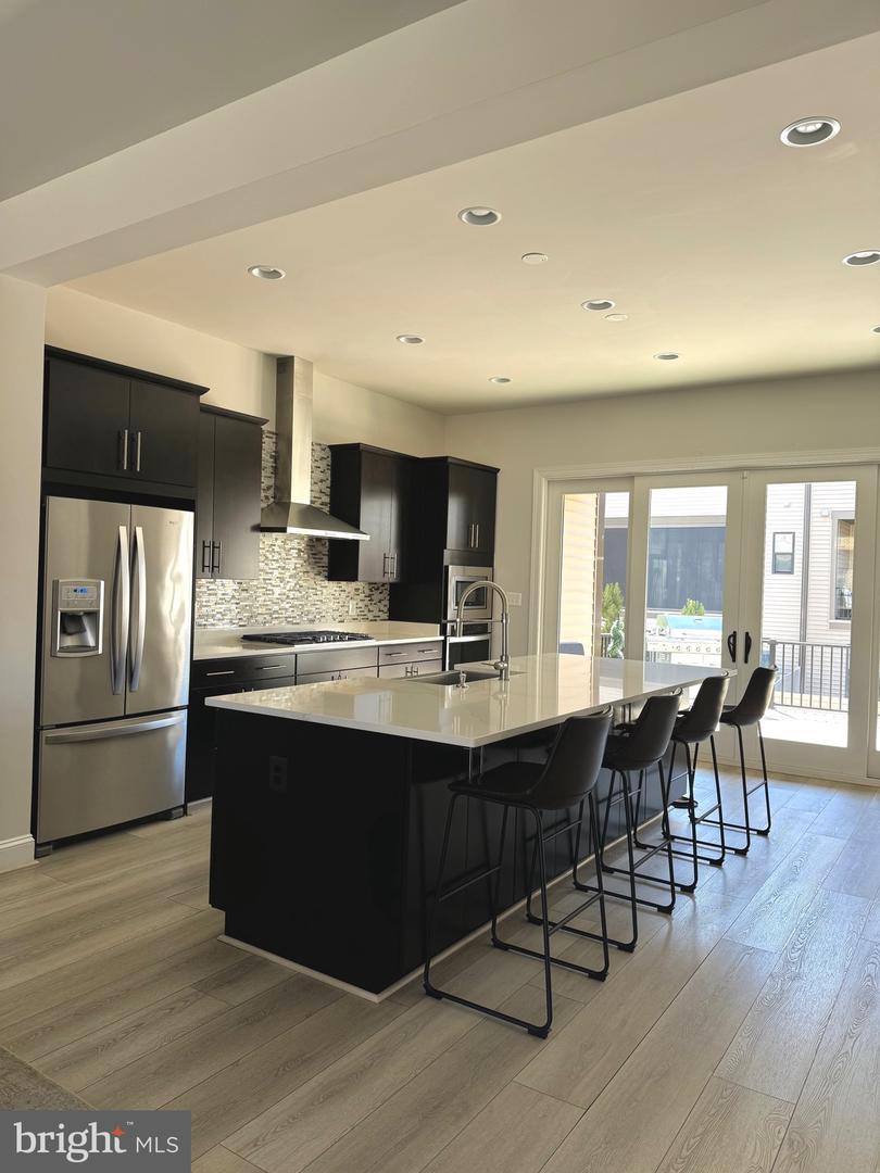 12307 W OAKS DR, FAIRFAX, Virginia 22030, 3 Bedrooms Bedrooms, ,2 BathroomsBathrooms,Residential,For sale,12307 W OAKS DR,VAFX2275304 MLS # VAFX2275304