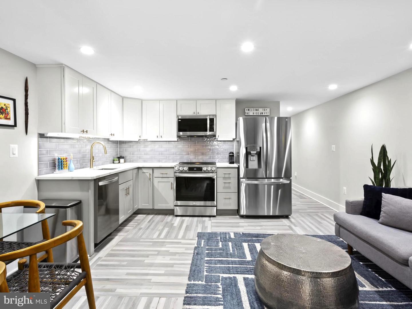 910 8TH ST NE, WASHINGTON, District Of Columbia 20002, 5 Bedrooms Bedrooms, 15 Rooms Rooms,4 BathroomsBathrooms,Residential,For sale,910 8TH ST NE,DCDC2228046 MLS # DCDC2228046