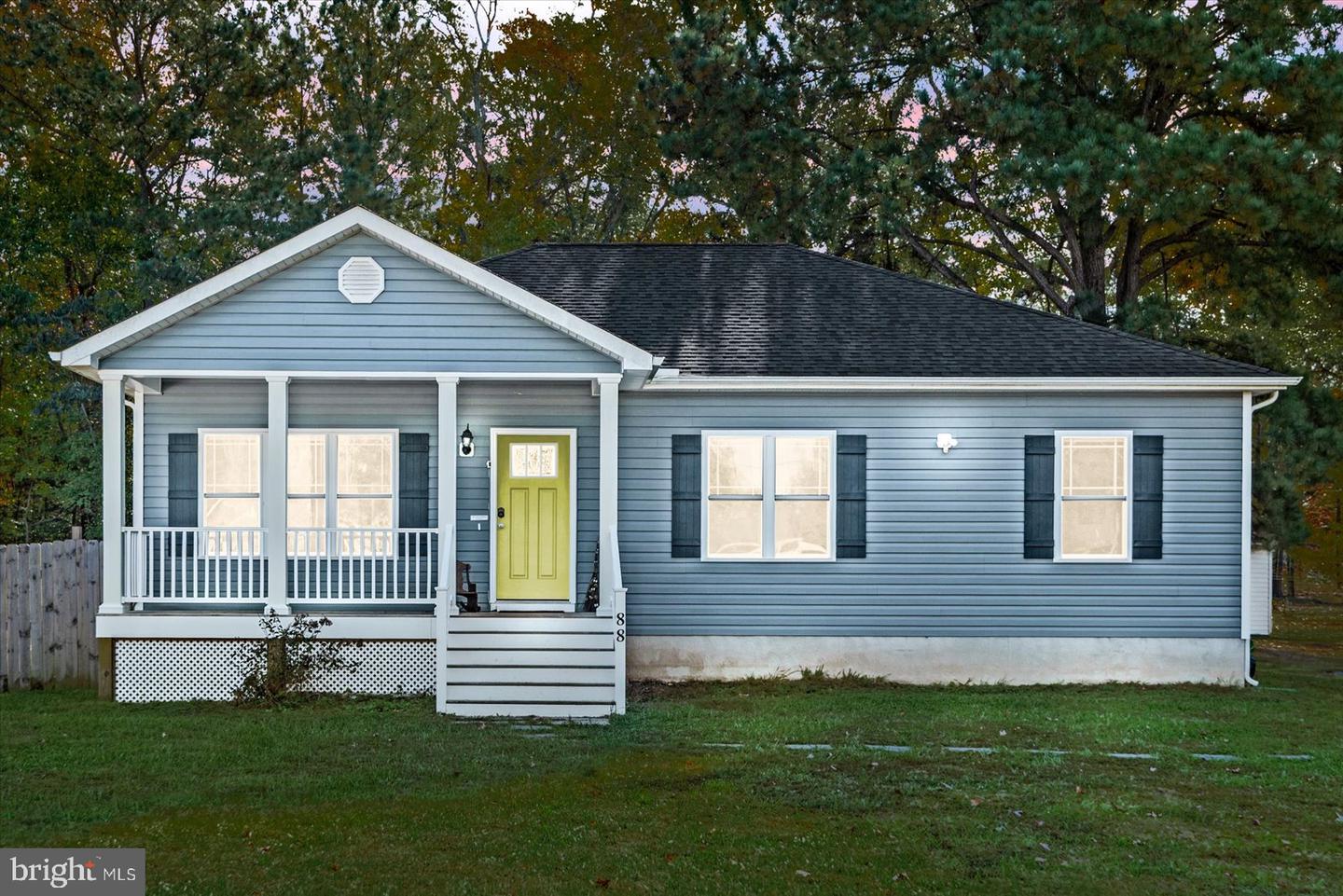 88 BROOKS DR, COLONIAL BEACH, Virginia 22443, 3 Bedrooms Bedrooms, ,2 BathroomsBathrooms,Residential,For sale,88 BROOKS DR,VAWE2010004 MLS # VAWE2010004 88 BROOKS DR, COLONIAL BEACH, Virginia 22443, 3 Bedrooms Bedrooms, ,2 BathroomsBathrooms,Residential,For sale,88 BROOKS DR,VAWE2010004 MLS # VAWE2010004
