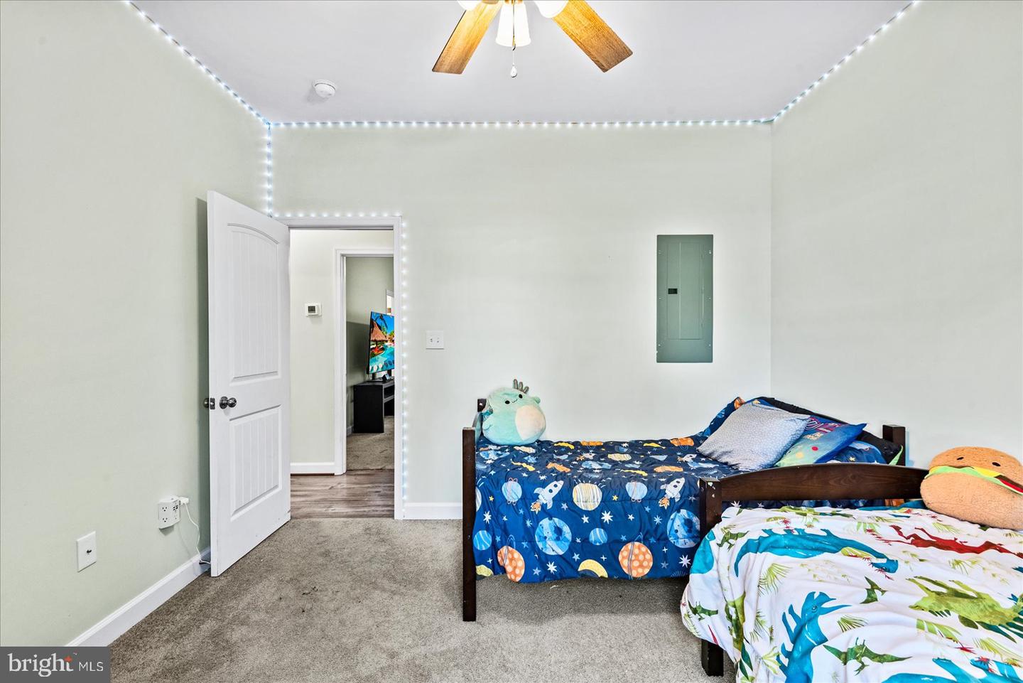 88 BROOKS DR, COLONIAL BEACH, Virginia 22443, 3 Bedrooms Bedrooms, ,2 BathroomsBathrooms,Residential,For sale,88 BROOKS DR,VAWE2010004 MLS # VAWE2010004 88 BROOKS DR, COLONIAL BEACH, Virginia 22443, 3 Bedrooms Bedrooms, ,2 BathroomsBathrooms,Residential,For sale,88 BROOKS DR,VAWE2010004 MLS # VAWE2010004