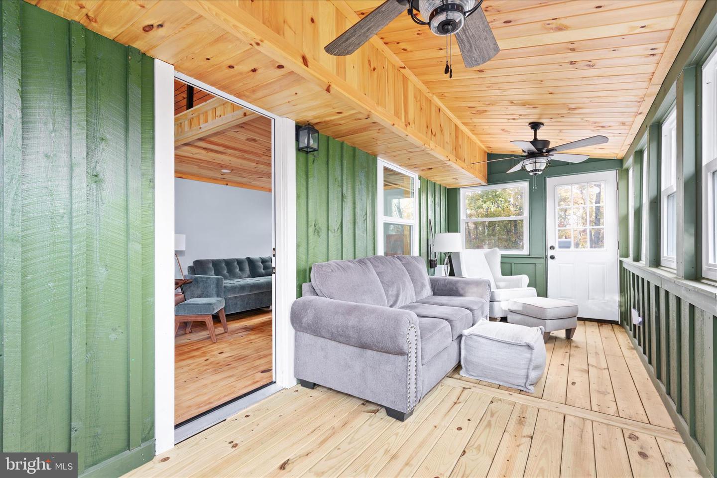 875 HUNTER LN, EDINBURG, Virginia 22824, 1 Bedroom Bedrooms, ,1 BathroomBathrooms,Residential,For sale,875 HUNTER LN,VASH2012862 MLS # VASH2012862