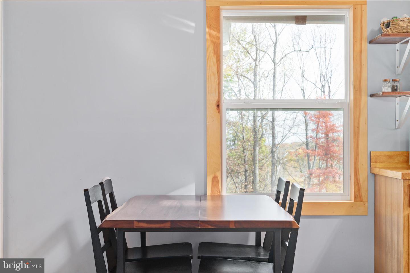 875 HUNTER LN, EDINBURG, Virginia 22824, 1 Bedroom Bedrooms, ,1 BathroomBathrooms,Residential,For sale,875 HUNTER LN,VASH2012862 MLS # VASH2012862