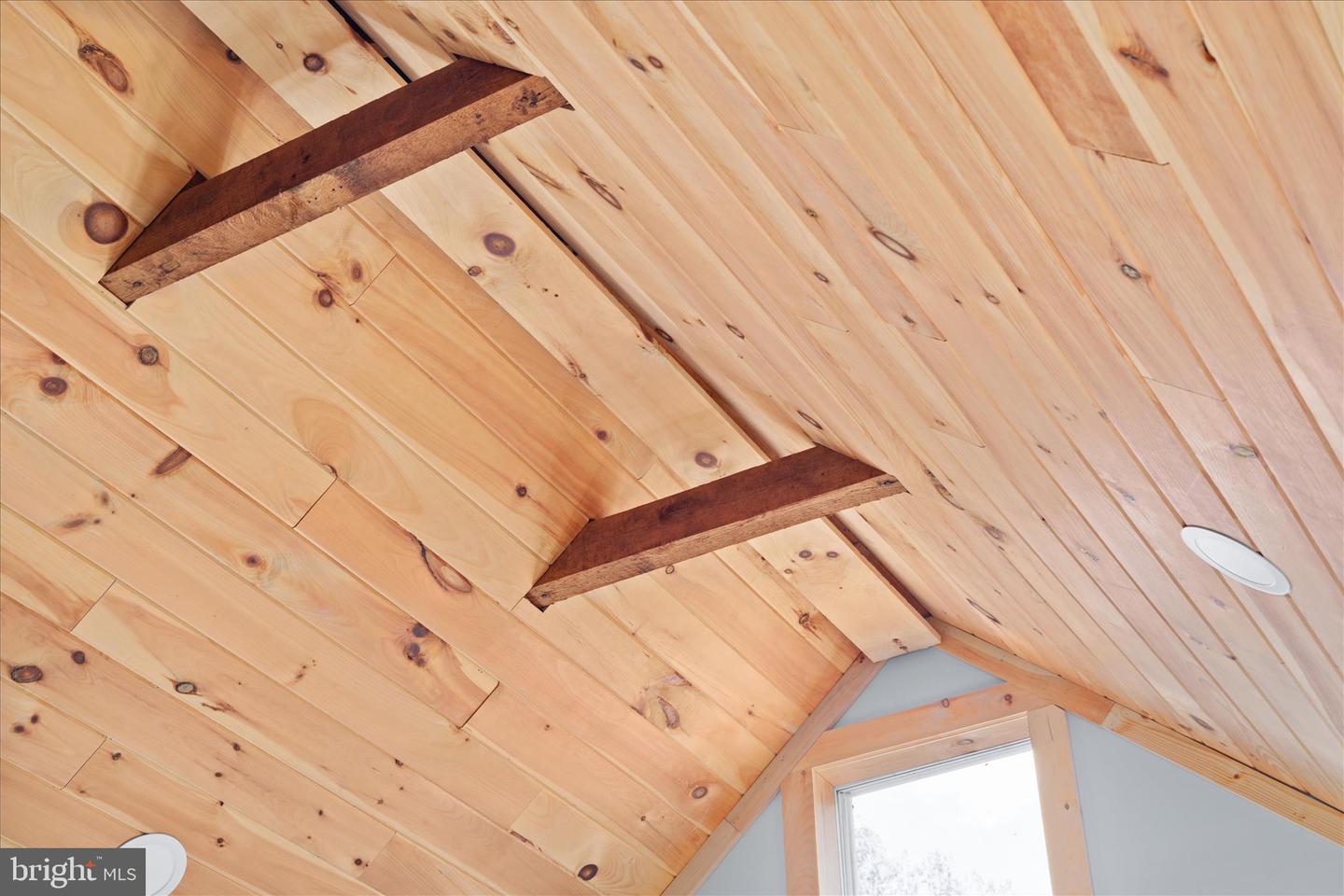 875 HUNTER LN, EDINBURG, Virginia 22824, 1 Bedroom Bedrooms, ,1 BathroomBathrooms,Residential,For sale,875 HUNTER LN,VASH2012862 MLS # VASH2012862