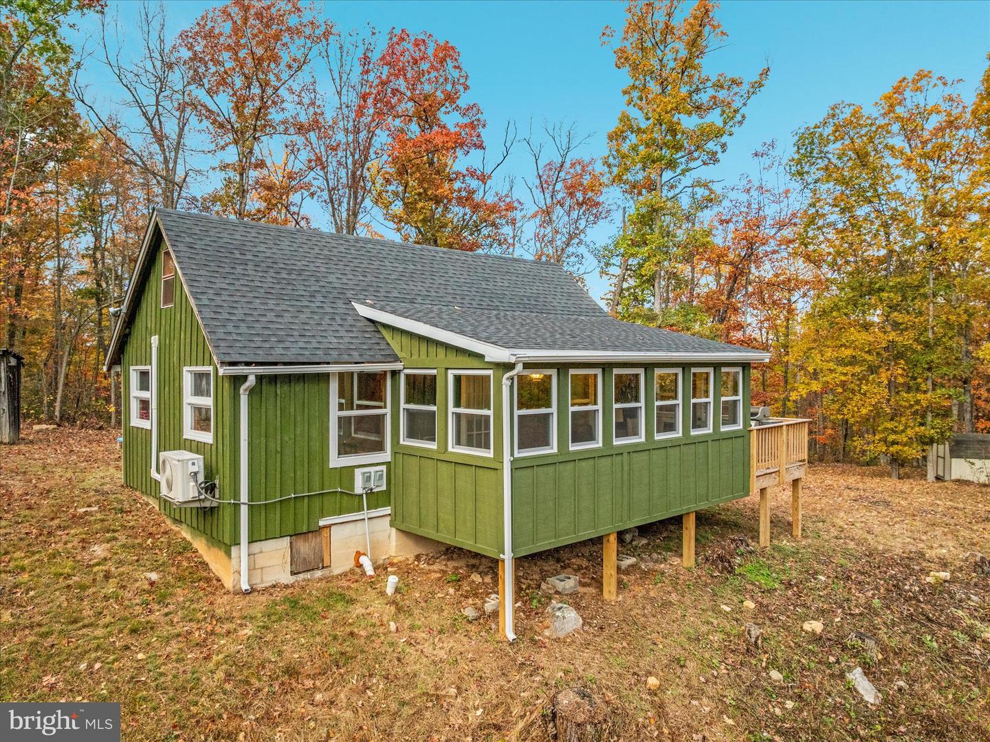 875 HUNTER LN, EDINBURG, Virginia 22824, 1 Bedroom Bedrooms, ,1 BathroomBathrooms,Residential,For sale,875 HUNTER LN,VASH2012862 MLS # VASH2012862