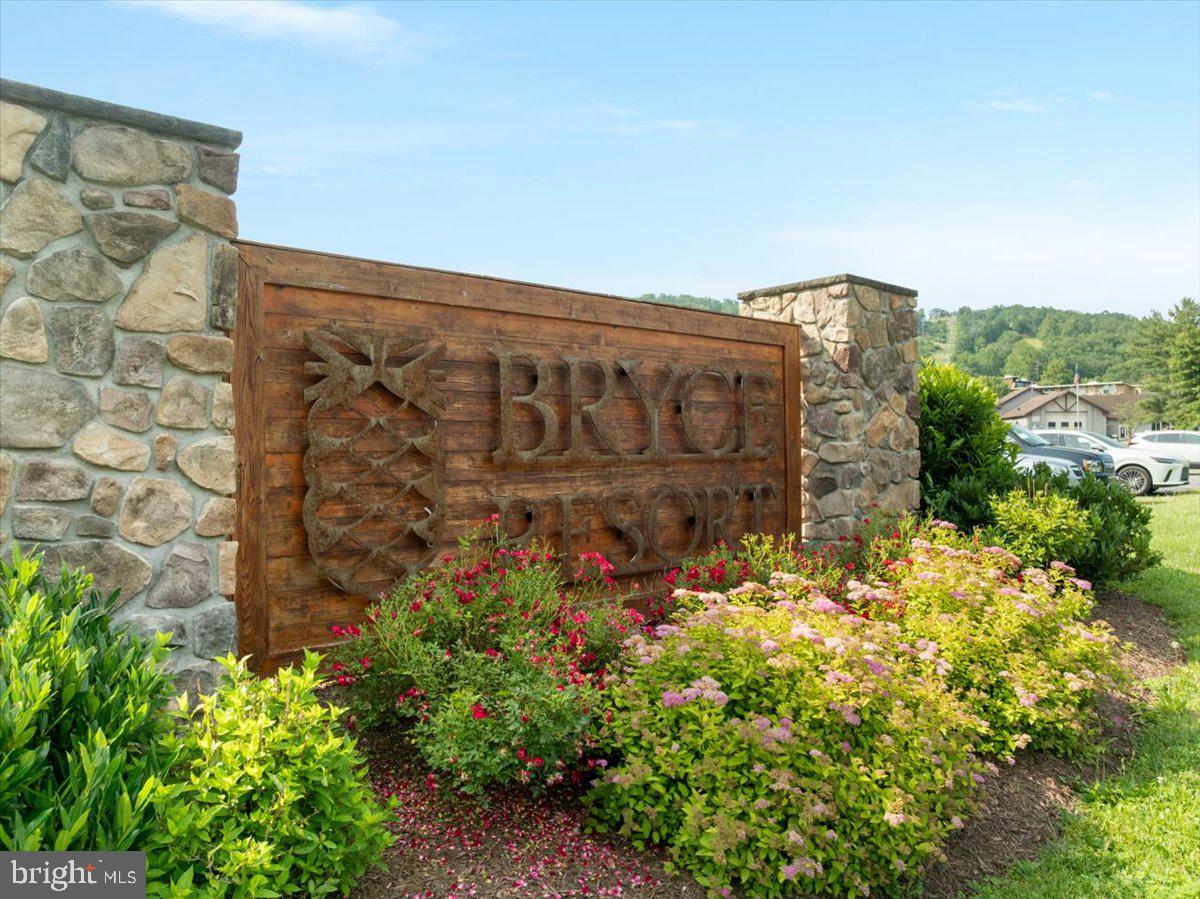 875 HUNTER LN, EDINBURG, Virginia 22824, 1 Bedroom Bedrooms, ,1 BathroomBathrooms,Residential,For sale,875 HUNTER LN,VASH2012862 MLS # VASH2012862 875 HUNTER LN, EDINBURG, Virginia 22824, 1 Bedroom Bedrooms, ,1 BathroomBathrooms,Residential,For sale,875 HUNTER LN,VASH2012862 MLS # VASH2012862