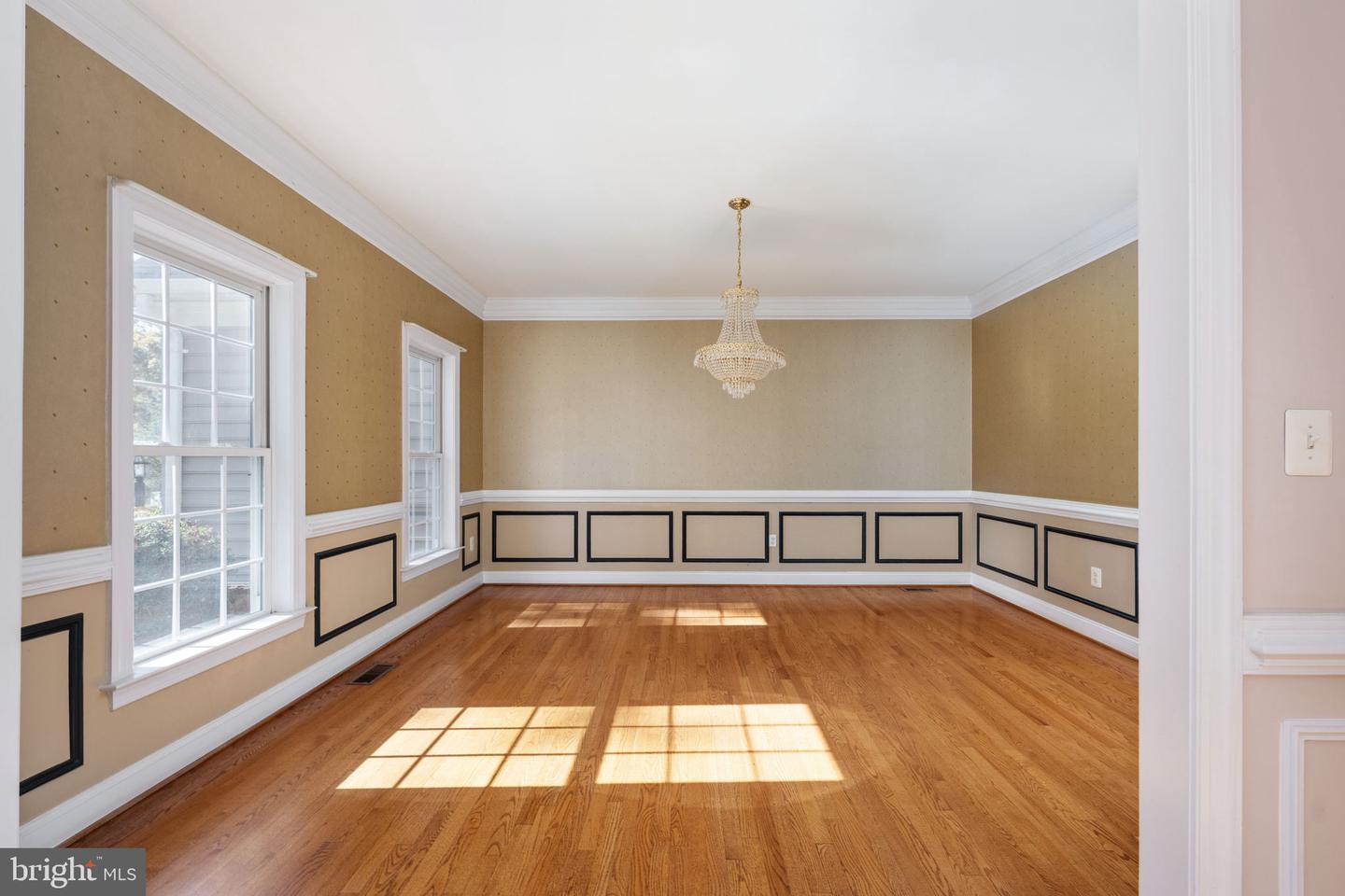 231 KIMBERWICK LN, STAFFORD, Virginia 22556, 6 Bedrooms Bedrooms, ,4 BathroomsBathrooms,Residential,For sale,231 KIMBERWICK LN,VAST2043842 MLS # VAST2043842