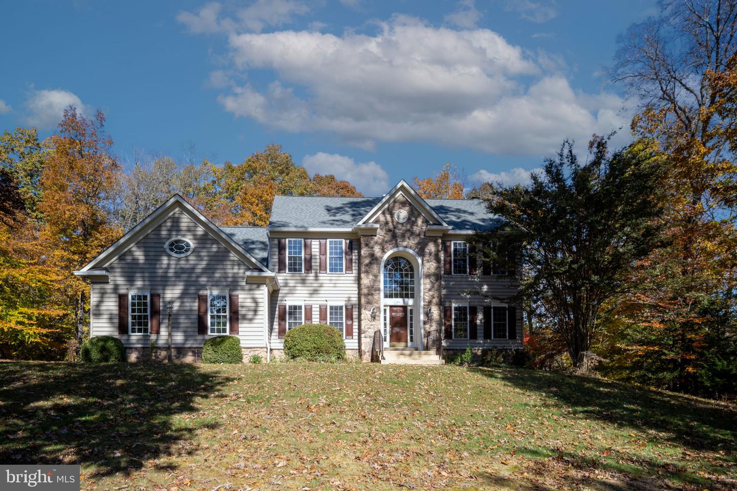 231 KIMBERWICK LN, STAFFORD, Virginia 22556, 6 Bedrooms Bedrooms, ,4 BathroomsBathrooms,Residential,For sale,231 KIMBERWICK LN,VAST2043842 MLS # VAST2043842