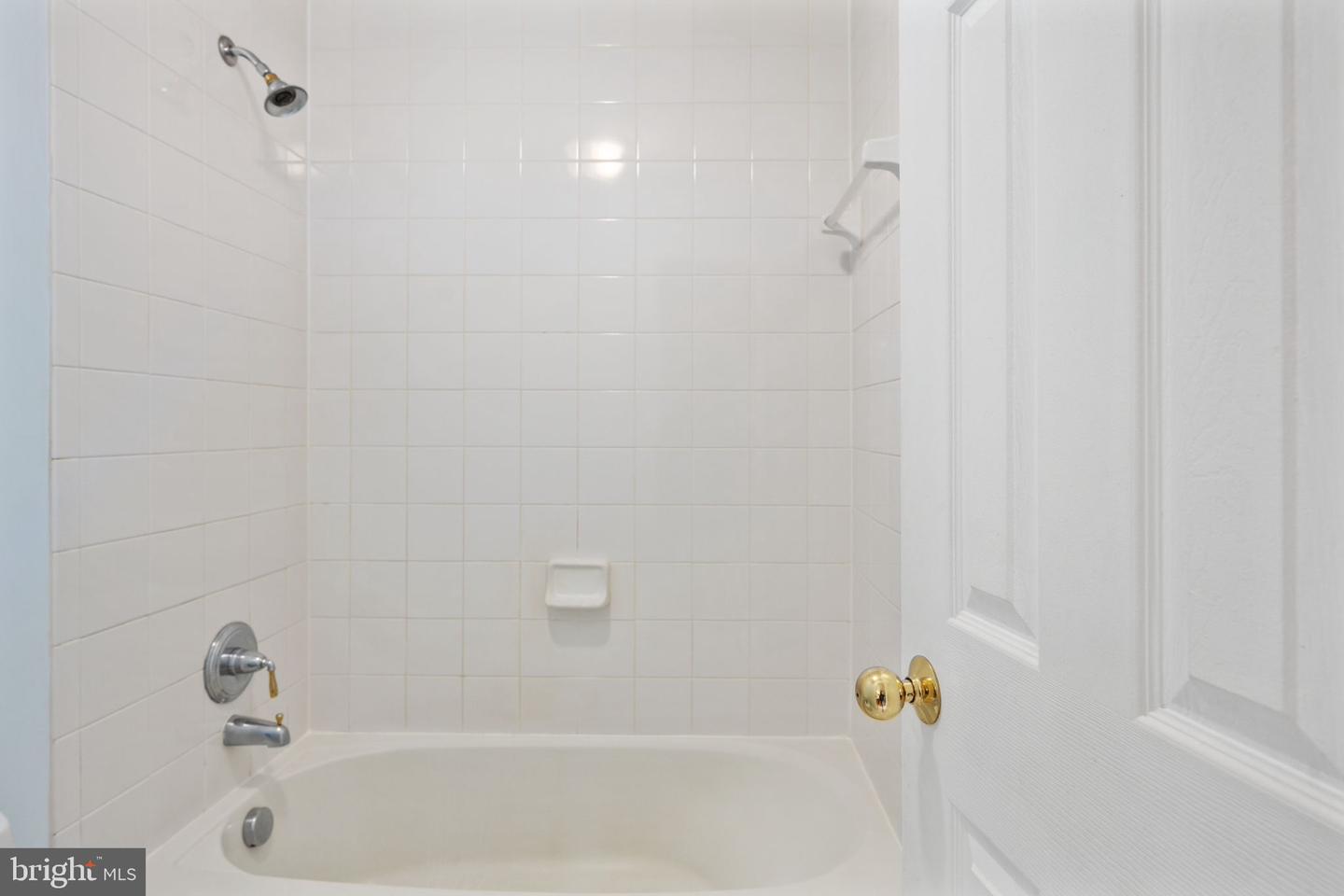 231 KIMBERWICK LN, STAFFORD, Virginia 22556, 6 Bedrooms Bedrooms, ,4 BathroomsBathrooms,Residential,For sale,231 KIMBERWICK LN,VAST2043842 MLS # VAST2043842