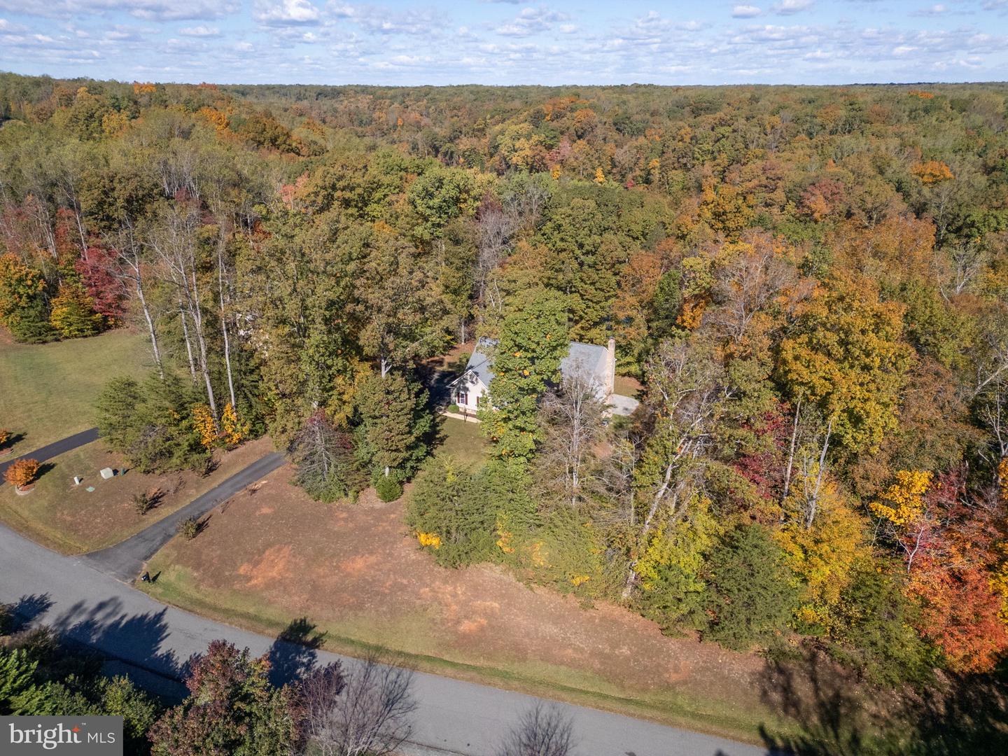 231 KIMBERWICK LN, STAFFORD, Virginia 22556, 6 Bedrooms Bedrooms, ,4 BathroomsBathrooms,Residential,For sale,231 KIMBERWICK LN,VAST2043842 MLS # VAST2043842