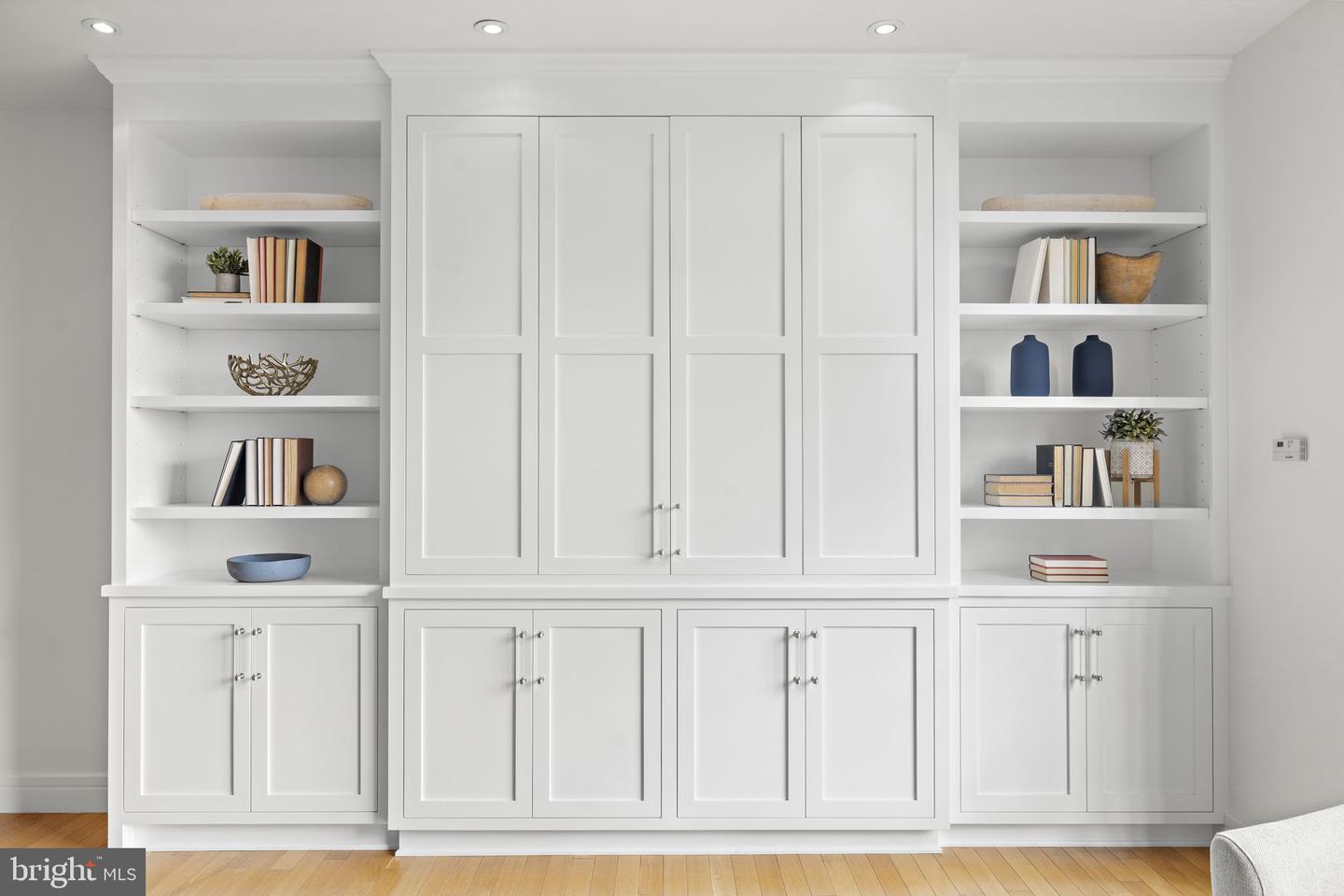 3303 WATER ST NW #4L, WASHINGTON, District Of Columbia 20007, 2 Bedrooms Bedrooms, ,2 BathroomsBathrooms,Residential,For sale,3303 WATER ST NW #4L,DCDC2228252 MLS # DCDC2228252