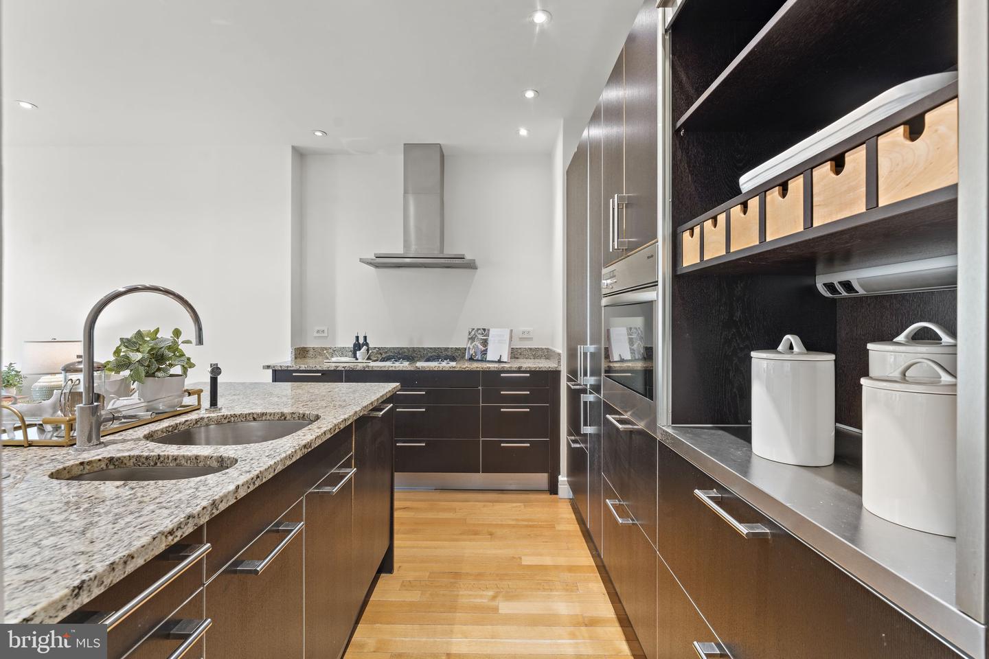 3303 WATER ST NW #4L, WASHINGTON, District Of Columbia 20007, 2 Bedrooms Bedrooms, ,2 BathroomsBathrooms,Residential,For sale,3303 WATER ST NW #4L,DCDC2228252 MLS # DCDC2228252