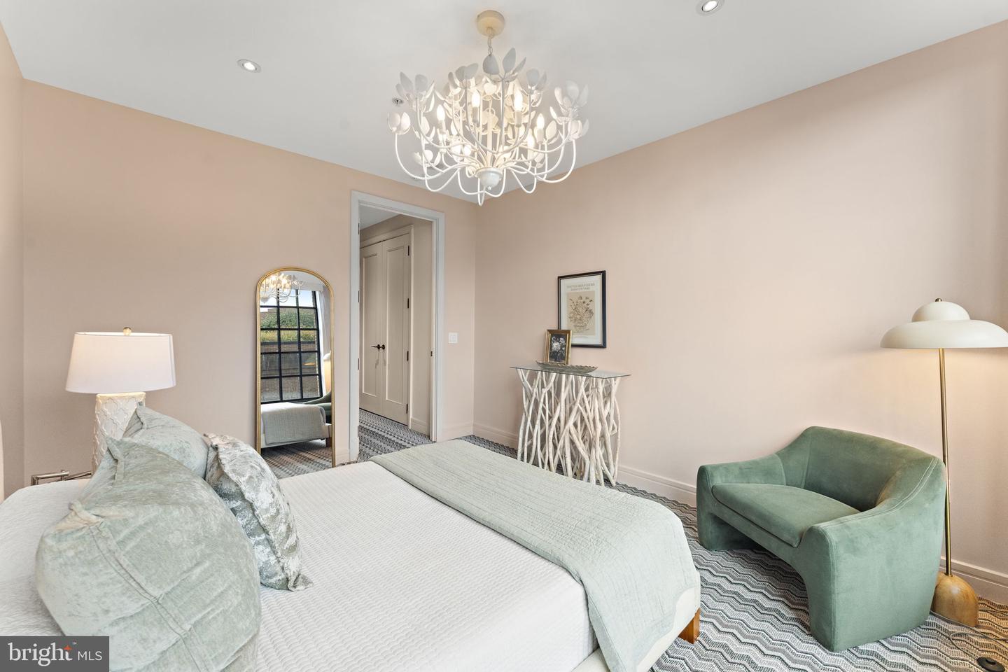 3303 WATER ST NW #4L, WASHINGTON, District Of Columbia 20007, 2 Bedrooms Bedrooms, ,2 BathroomsBathrooms,Residential,For sale,3303 WATER ST NW #4L,DCDC2228252 MLS # DCDC2228252