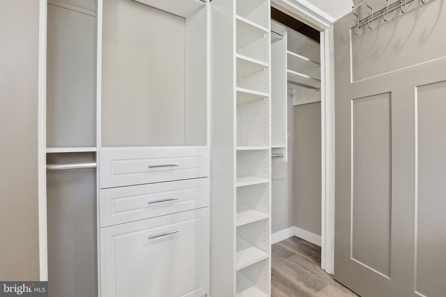 4390 LORCOM LN #402, ARLINGTON, Virginia 22207, 1 Bedroom Bedrooms, ,1 BathroomBathrooms,Residential,For sale,4390 LORCOM LN #402,VAAR2065228 MLS # VAAR2065228 4390 LORCOM LN #402, ARLINGTON, Virginia 22207, 1 Bedroom Bedrooms, ,1 BathroomBathrooms,Residential,For sale,4390 LORCOM LN #402,VAAR2065228 MLS # VAAR2065228