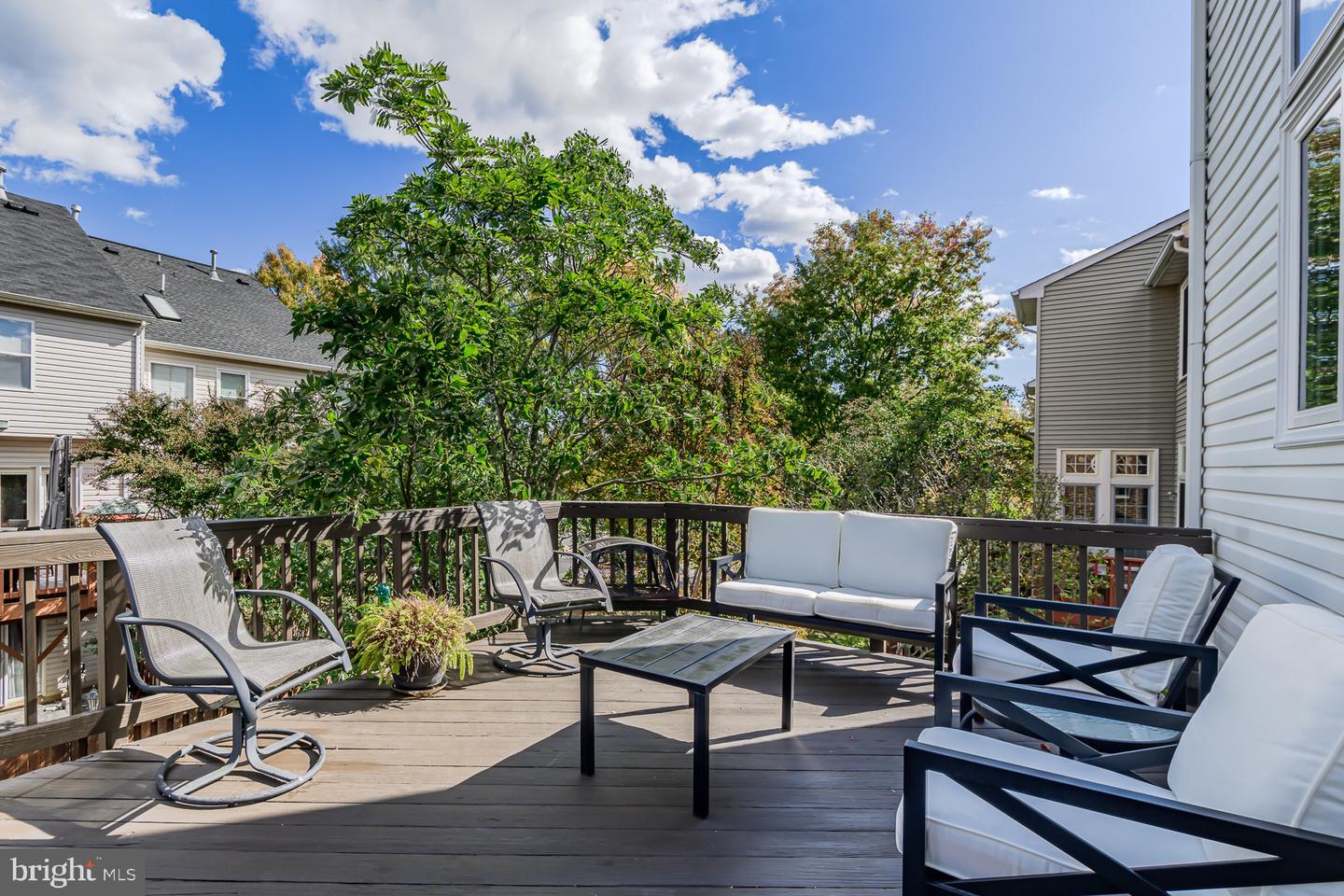 5510 JOWETT CT, ALEXANDRIA, Virginia 22315, 2 Bedrooms Bedrooms, ,2 BathroomsBathrooms,Residential,For sale,5510 JOWETT CT,VAFX2275804 MLS # VAFX2275804