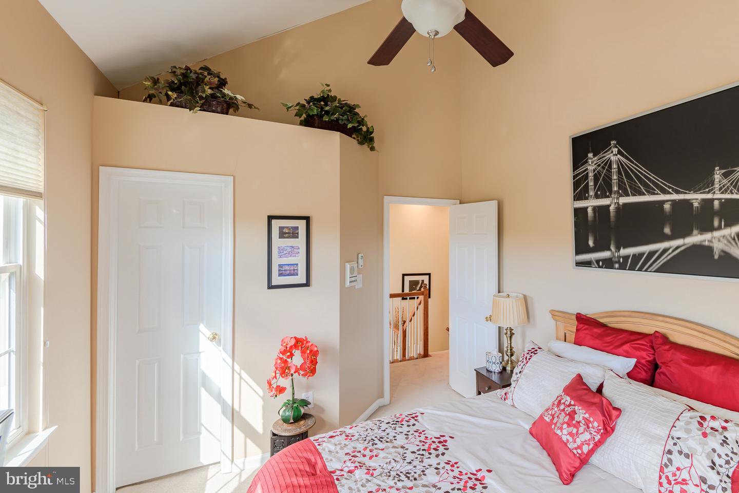 5510 JOWETT CT, ALEXANDRIA, Virginia 22315, 2 Bedrooms Bedrooms, ,2 BathroomsBathrooms,Residential,For sale,5510 JOWETT CT,VAFX2275804 MLS # VAFX2275804