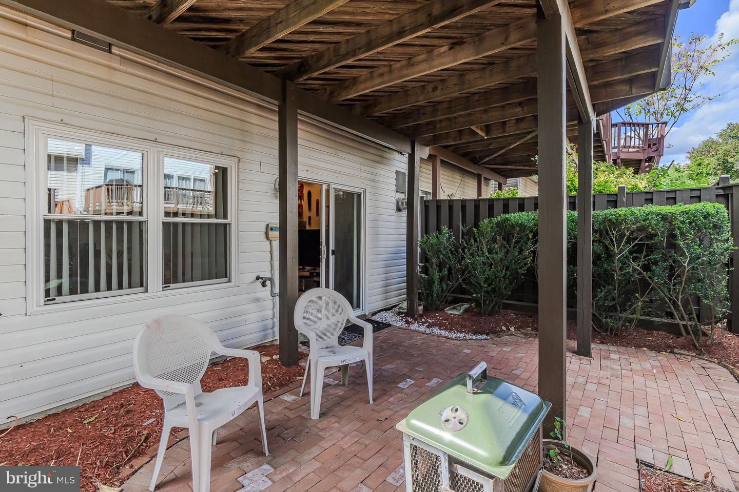 5510 JOWETT CT, ALEXANDRIA, Virginia 22315, 2 Bedrooms Bedrooms, ,2 BathroomsBathrooms,Residential,For sale,5510 JOWETT CT,VAFX2275804 MLS # VAFX2275804