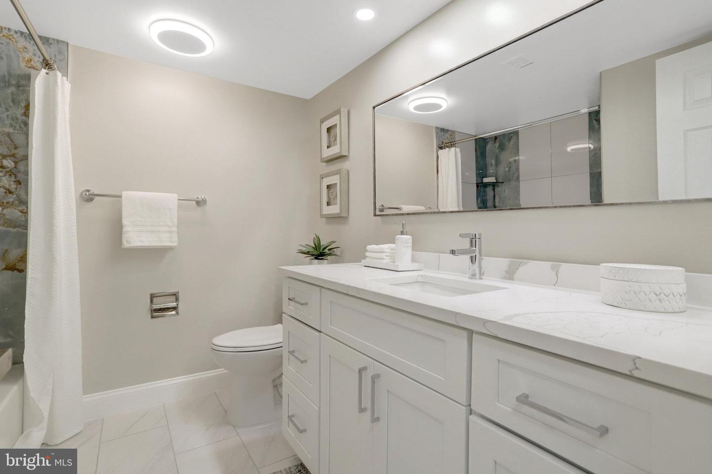 5501 SEMINARY RD #2606S, FALLS CHURCH, Virginia 22041, 2 Bedrooms Bedrooms, 4 Rooms Rooms,2 BathroomsBathrooms,Residential,For sale,5501 SEMINARY RD #2606S,VAFX2275882 MLS # VAFX2275882 5501 SEMINARY RD #2606S, FALLS CHURCH, Virginia 22041, 2 Bedrooms Bedrooms, 4 Rooms Rooms,2 BathroomsBathrooms,Residential,For sale,5501 SEMINARY RD #2606S,VAFX2275882 MLS # VAFX2275882