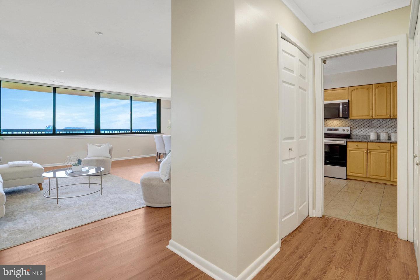 5501 SEMINARY RD #2606S, FALLS CHURCH, Virginia 22041, 2 Bedrooms Bedrooms, 4 Rooms Rooms,2 BathroomsBathrooms,Residential,For sale,5501 SEMINARY RD #2606S,VAFX2275882 MLS # VAFX2275882 5501 SEMINARY RD #2606S, FALLS CHURCH, Virginia 22041, 2 Bedrooms Bedrooms, 4 Rooms Rooms,2 BathroomsBathrooms,Residential,For sale,5501 SEMINARY RD #2606S,VAFX2275882 MLS # VAFX2275882