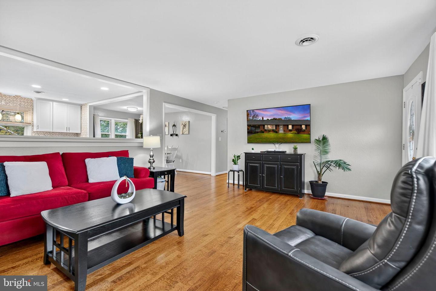 204 E 17TH ST, FRONT ROYAL, Virginia 22630, 3 Bedrooms Bedrooms, 10 Rooms Rooms,1 BathroomBathrooms,Residential,For sale,204 E 17TH ST,VAWR2012622 MLS # VAWR2012622 204 E 17TH ST, FRONT ROYAL, Virginia 22630, 3 Bedrooms Bedrooms, 10 Rooms Rooms,1 BathroomBathrooms,Residential,For sale,204 E 17TH ST,VAWR2012622 MLS # VAWR2012622