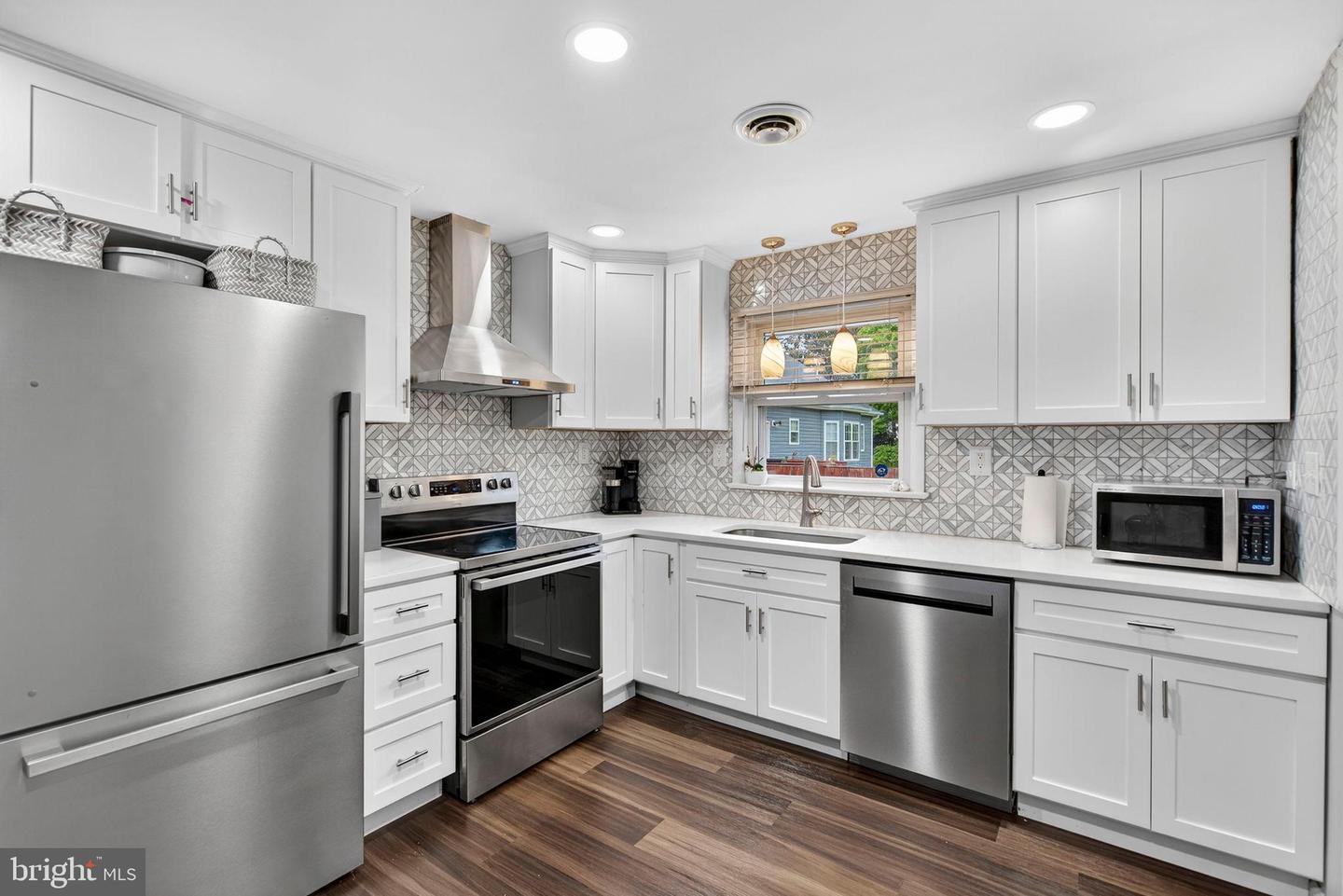 204 E 17TH ST, FRONT ROYAL, Virginia 22630, 3 Bedrooms Bedrooms, 10 Rooms Rooms,1 BathroomBathrooms,Residential,For sale,204 E 17TH ST,VAWR2012622 MLS # VAWR2012622 204 E 17TH ST, FRONT ROYAL, Virginia 22630, 3 Bedrooms Bedrooms, 10 Rooms Rooms,1 BathroomBathrooms,Residential,For sale,204 E 17TH ST,VAWR2012622 MLS # VAWR2012622