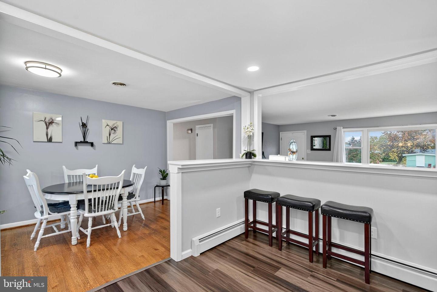 204 E 17TH ST, FRONT ROYAL, Virginia 22630, 3 Bedrooms Bedrooms, 10 Rooms Rooms,1 BathroomBathrooms,Residential,For sale,204 E 17TH ST,VAWR2012622 MLS # VAWR2012622 204 E 17TH ST, FRONT ROYAL, Virginia 22630, 3 Bedrooms Bedrooms, 10 Rooms Rooms,1 BathroomBathrooms,Residential,For sale,204 E 17TH ST,VAWR2012622 MLS # VAWR2012622