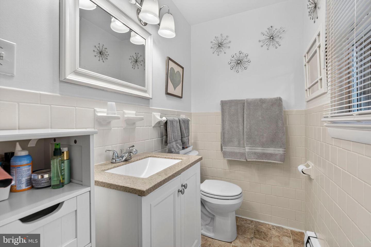 204 E 17TH ST, FRONT ROYAL, Virginia 22630, 3 Bedrooms Bedrooms, 10 Rooms Rooms,1 BathroomBathrooms,Residential,For sale,204 E 17TH ST,VAWR2012622 MLS # VAWR2012622 204 E 17TH ST, FRONT ROYAL, Virginia 22630, 3 Bedrooms Bedrooms, 10 Rooms Rooms,1 BathroomBathrooms,Residential,For sale,204 E 17TH ST,VAWR2012622 MLS # VAWR2012622