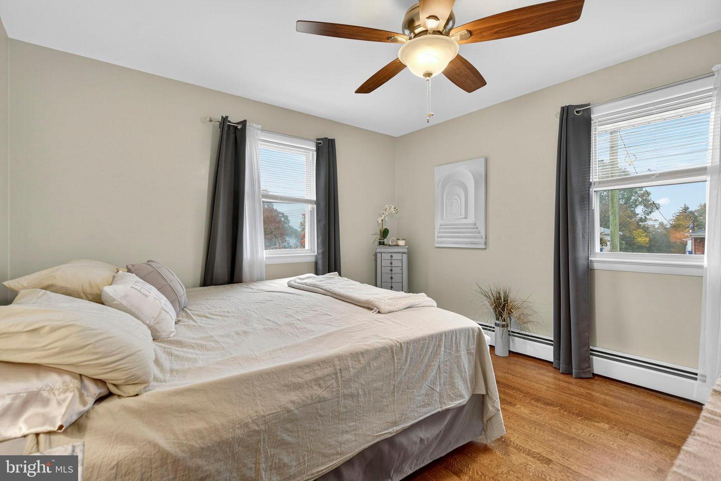 204 E 17TH ST, FRONT ROYAL, Virginia 22630, 3 Bedrooms Bedrooms, 10 Rooms Rooms,1 BathroomBathrooms,Residential,For sale,204 E 17TH ST,VAWR2012622 MLS # VAWR2012622 204 E 17TH ST, FRONT ROYAL, Virginia 22630, 3 Bedrooms Bedrooms, 10 Rooms Rooms,1 BathroomBathrooms,Residential,For sale,204 E 17TH ST,VAWR2012622 MLS # VAWR2012622