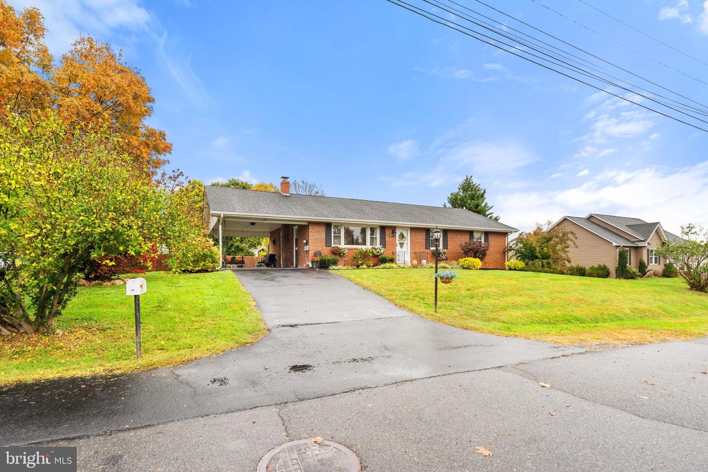 204 E 17TH ST, FRONT ROYAL, Virginia 22630, 3 Bedrooms Bedrooms, 10 Rooms Rooms,1 BathroomBathrooms,Residential,For sale,204 E 17TH ST,VAWR2012622 MLS # VAWR2012622 204 E 17TH ST, FRONT ROYAL, Virginia 22630, 3 Bedrooms Bedrooms, 10 Rooms Rooms,1 BathroomBathrooms,Residential,For sale,204 E 17TH ST,VAWR2012622 MLS # VAWR2012622