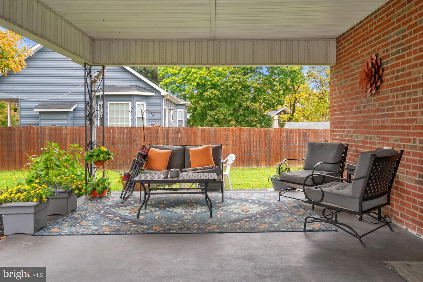 204 E 17TH ST, FRONT ROYAL, Virginia 22630, 3 Bedrooms Bedrooms, 10 Rooms Rooms,1 BathroomBathrooms,Residential,For sale,204 E 17TH ST,VAWR2012622 MLS # VAWR2012622 204 E 17TH ST, FRONT ROYAL, Virginia 22630, 3 Bedrooms Bedrooms, 10 Rooms Rooms,1 BathroomBathrooms,Residential,For sale,204 E 17TH ST,VAWR2012622 MLS # VAWR2012622