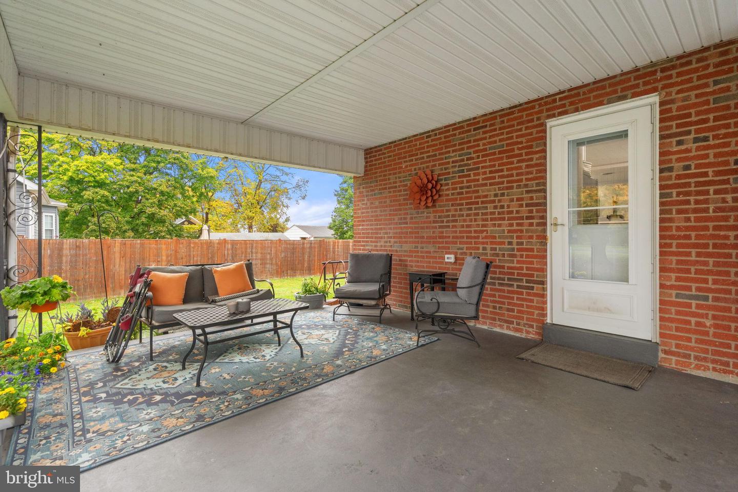 204 E 17TH ST, FRONT ROYAL, Virginia 22630, 3 Bedrooms Bedrooms, 10 Rooms Rooms,1 BathroomBathrooms,Residential,For sale,204 E 17TH ST,VAWR2012622 MLS # VAWR2012622 204 E 17TH ST, FRONT ROYAL, Virginia 22630, 3 Bedrooms Bedrooms, 10 Rooms Rooms,1 BathroomBathrooms,Residential,For sale,204 E 17TH ST,VAWR2012622 MLS # VAWR2012622