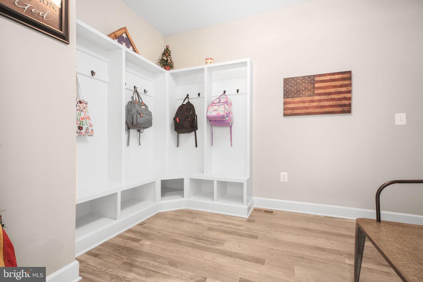 7117 PULLEN DR, FREDERICKSBURG, Virginia 22407, 5 Bedrooms Bedrooms, ,3 BathroomsBathrooms,Residential,For sale,7117 PULLEN DR,VASP2037190 MLS # VASP2037190