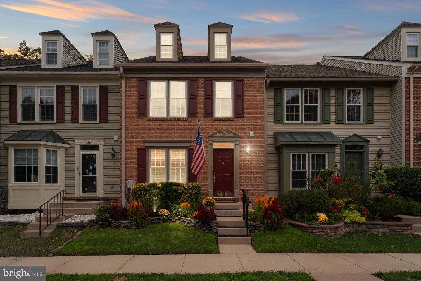 8852 EAGLE ROCK LN, SPRINGFIELD, Virginia 22153, 3 Bedrooms Bedrooms, ,3 BathroomsBathrooms,Residential,For sale,8852 EAGLE ROCK LN,VAFX2276034 MLS # VAFX2276034