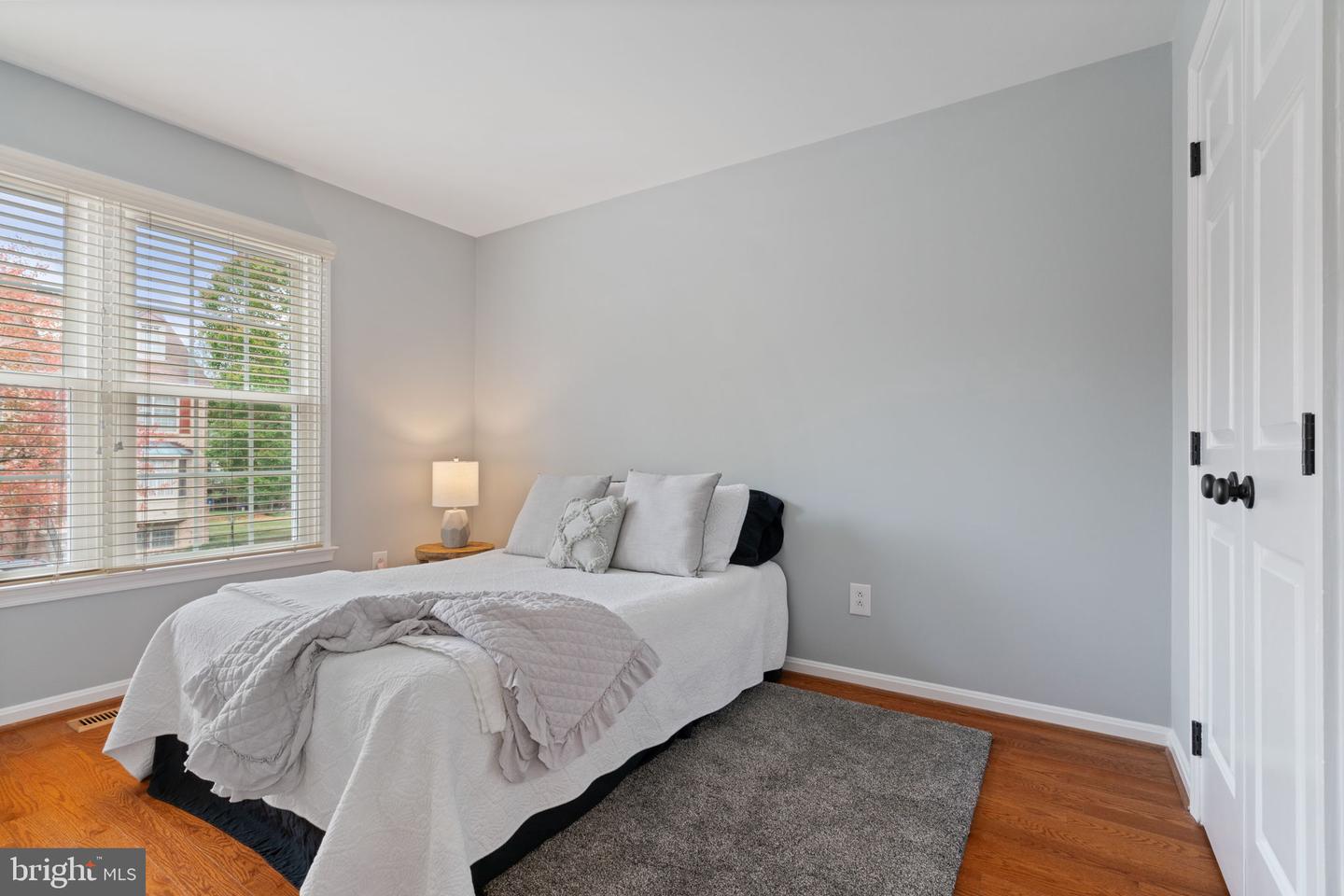 8852 EAGLE ROCK LN, SPRINGFIELD, Virginia 22153, 3 Bedrooms Bedrooms, ,3 BathroomsBathrooms,Residential,For sale,8852 EAGLE ROCK LN,VAFX2276034 MLS # VAFX2276034